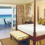 Half Moon Hibiscus Suite Bedroom